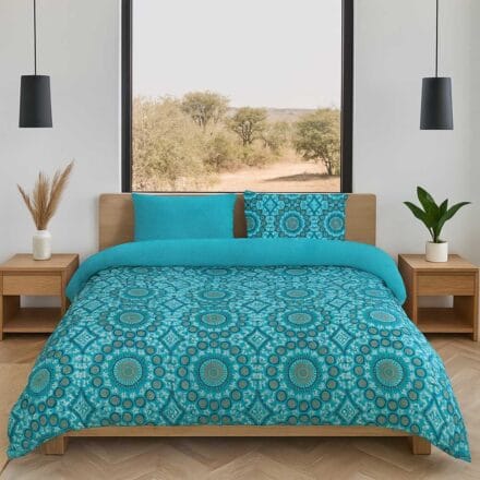 Reversible Duvet Set with 2 Standard Reversible Pillowcases